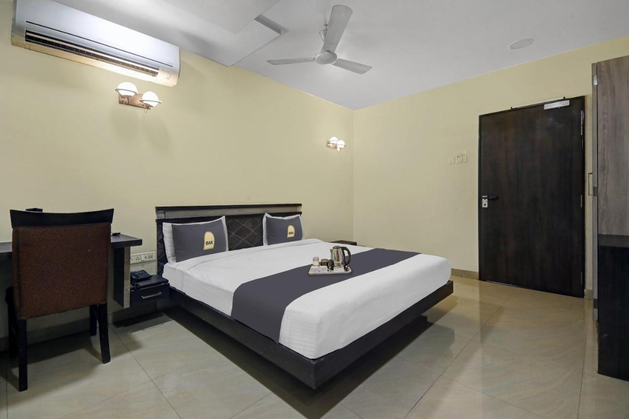 Townhouse Oak Hotel The Sudesh Rāipur Exterior foto